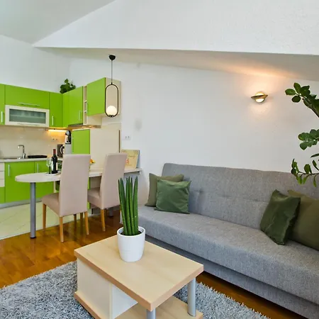 Luce Mediterranean Apartment's Lägenhet