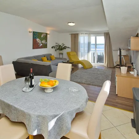 Luce Mediterranean Apartment's *