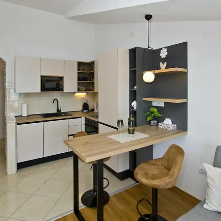 Luce Mediterranean Apartment's Lägenhet *