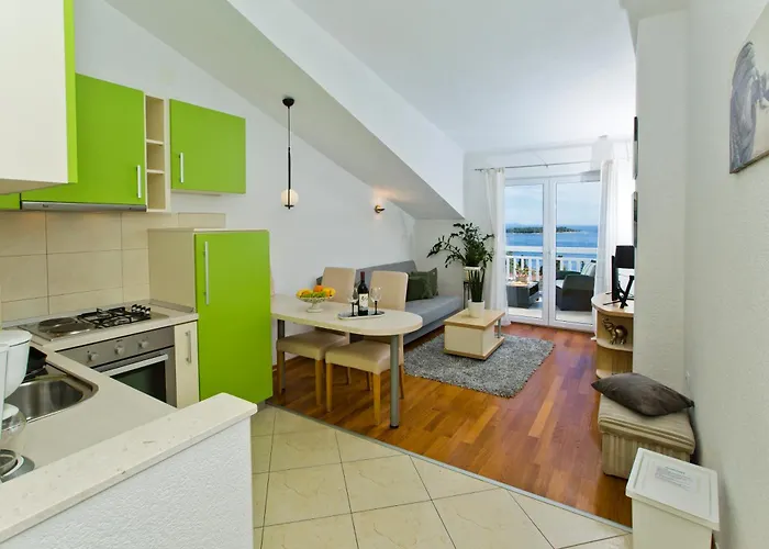 Luce Mediterranean Apartment's Daire