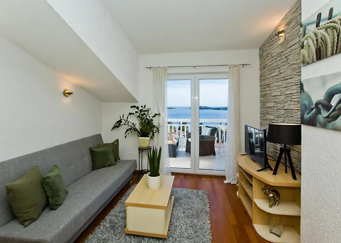 Luce Mediterranean Apartment's Hvar Town